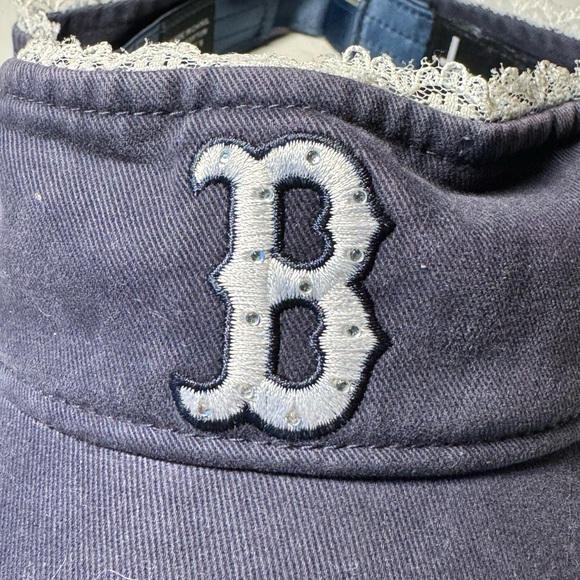 Retro Boston Red Sox Navy Touch Strapback Women’s Cotton Baseball MLB Visor Hat - Picture 2 of 8